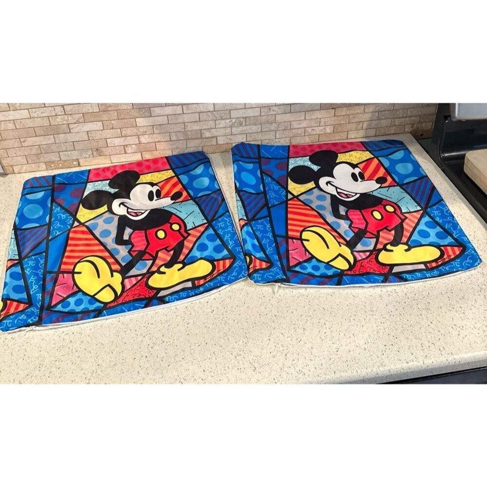 Romero Britto mickey mouse pillow cases (g9)‎